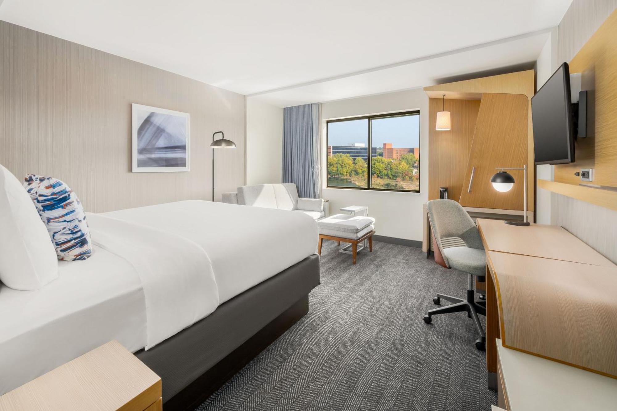 Courtyard By Marriott Columbus פניקס סיטי מראה חיצוני תמונה