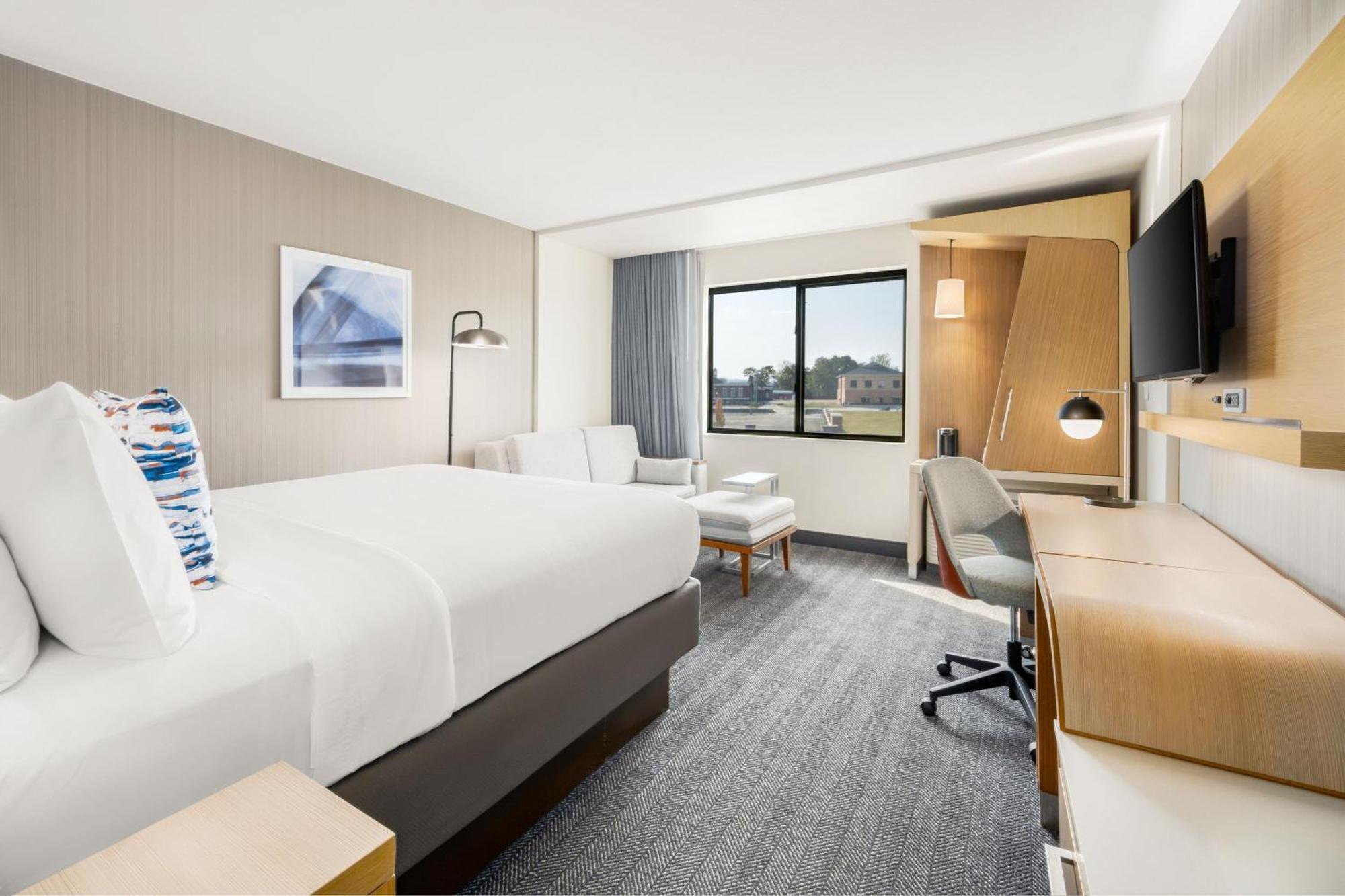 Courtyard By Marriott Columbus פניקס סיטי מראה חיצוני תמונה