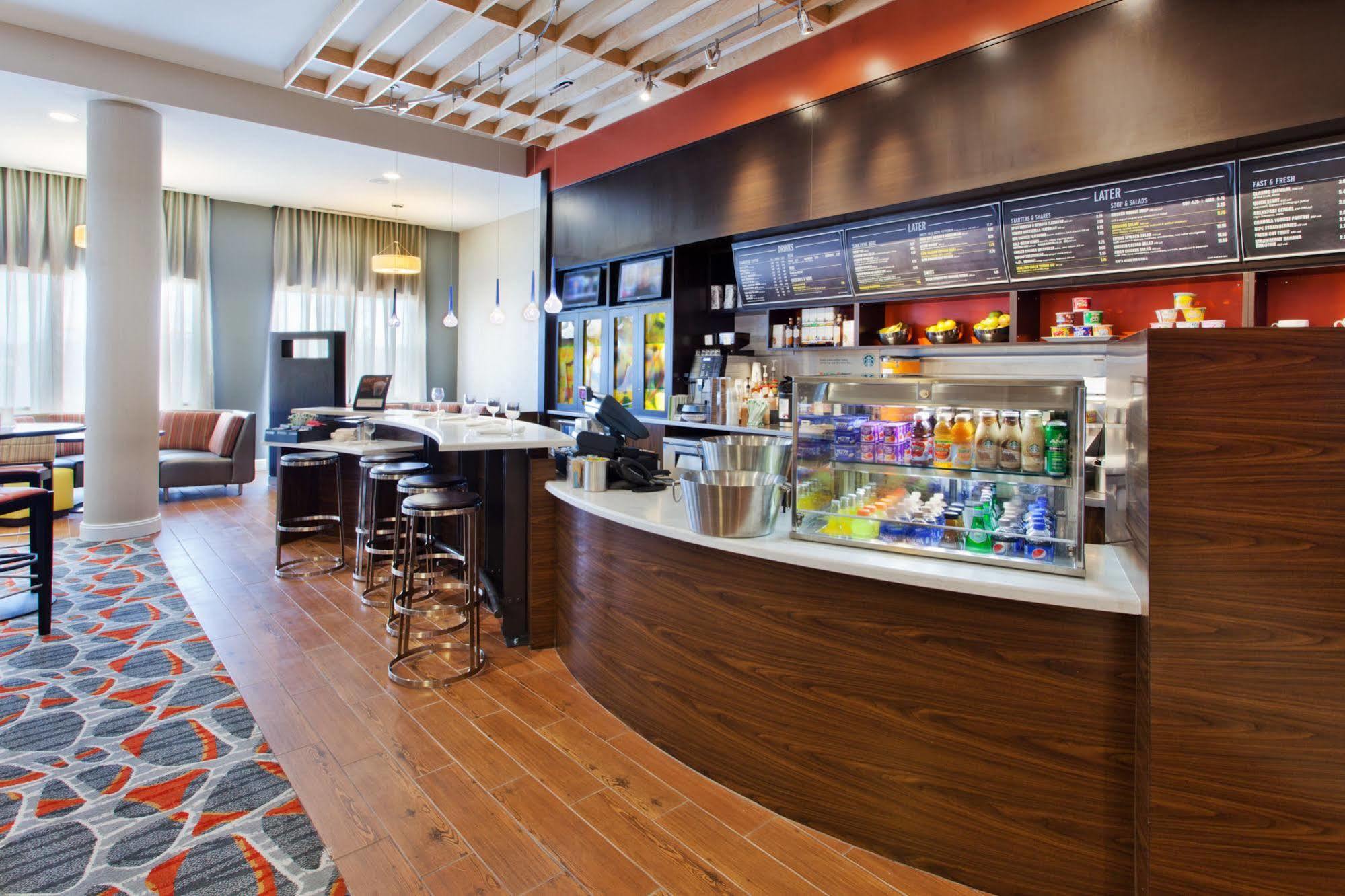 Courtyard By Marriott Columbus פניקס סיטי מראה חיצוני תמונה